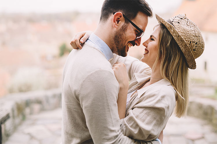 11 Sure Signs that will help you identify your true Soulmate