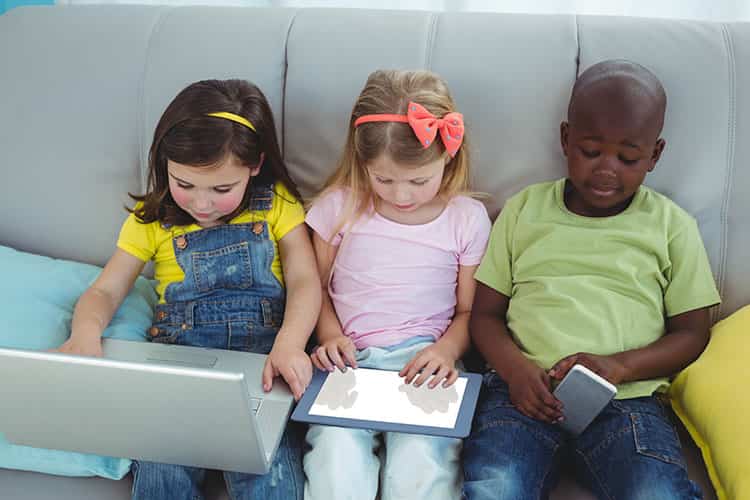 9 Innovative ways to prevent Gadgets overuse in Kids