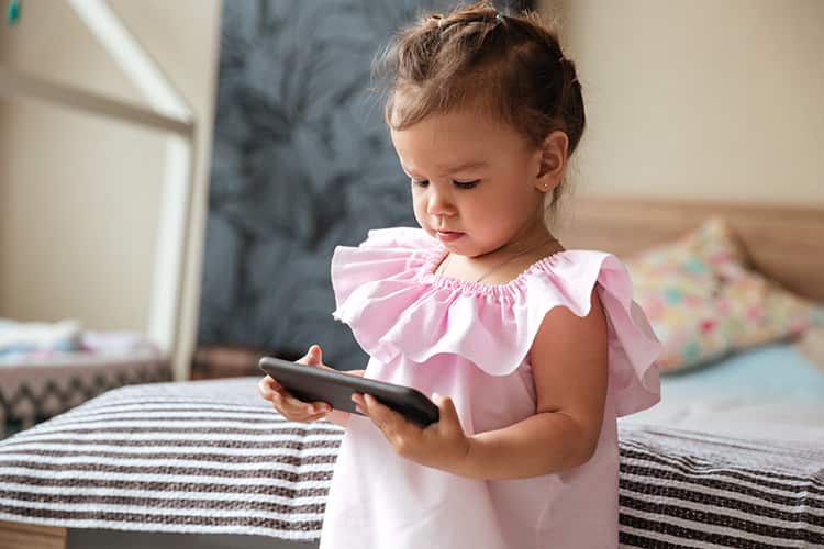 Keep toddlers and gadgets away from each other: The reasons scrutinized